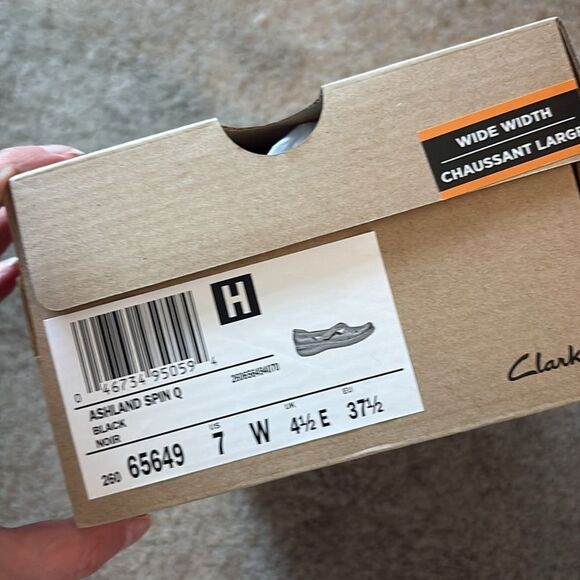 NEW Clarks Ashland Spin Q Black Size 7 WIDE - Picture 12 of 12